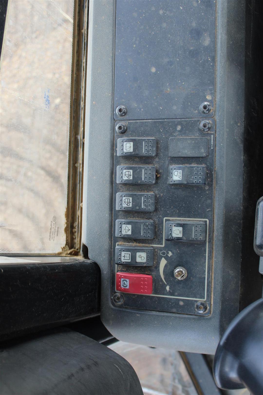 2008 CATERPILLAR D4KLGP