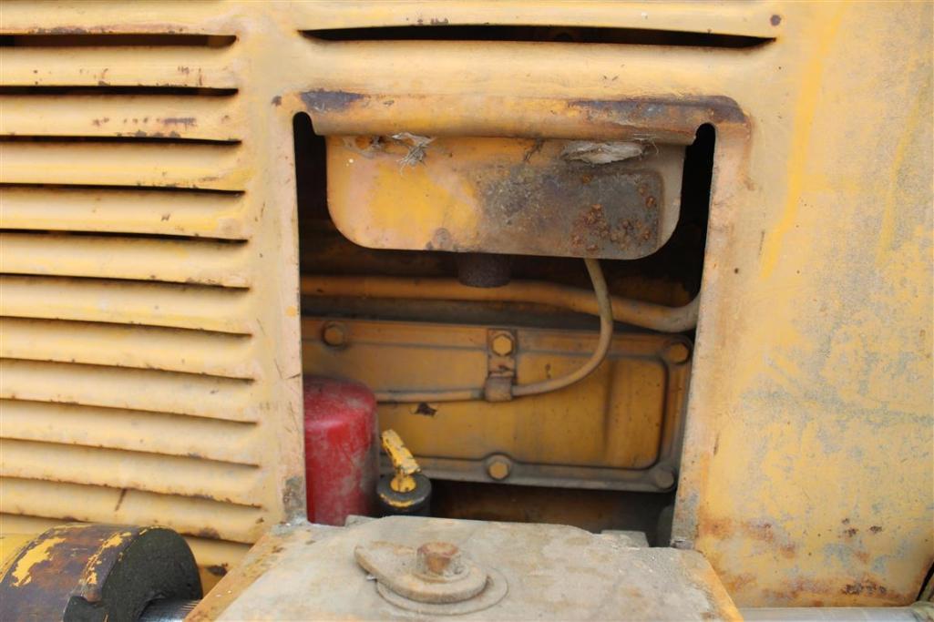 INTERNATIONAL TD8