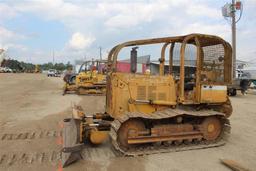 INTERNATIONAL TD8