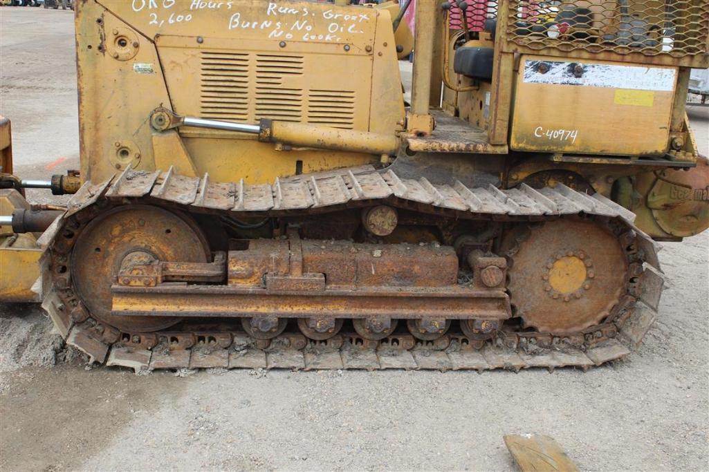 INTERNATIONAL TD8