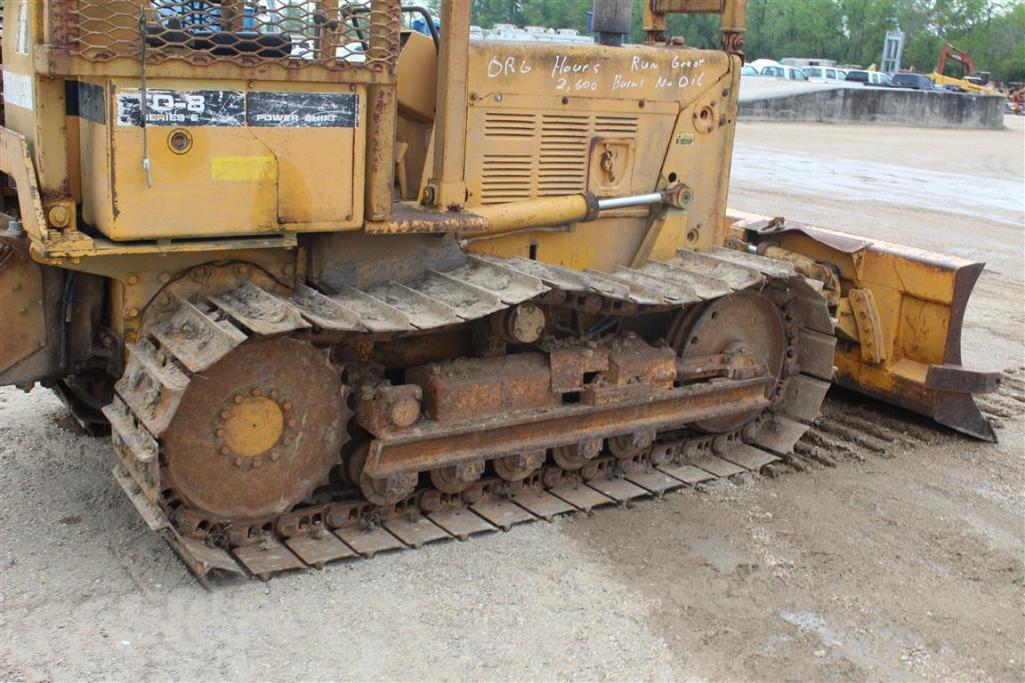 INTERNATIONAL TD8