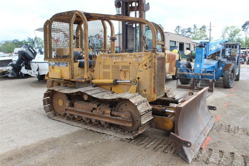 INTERNATIONAL TD8