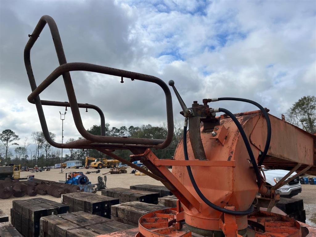 CHIPPING TRAILER