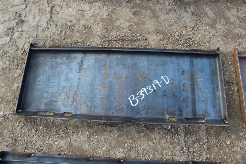 WELDABLE QUICK ATTACH PLATES