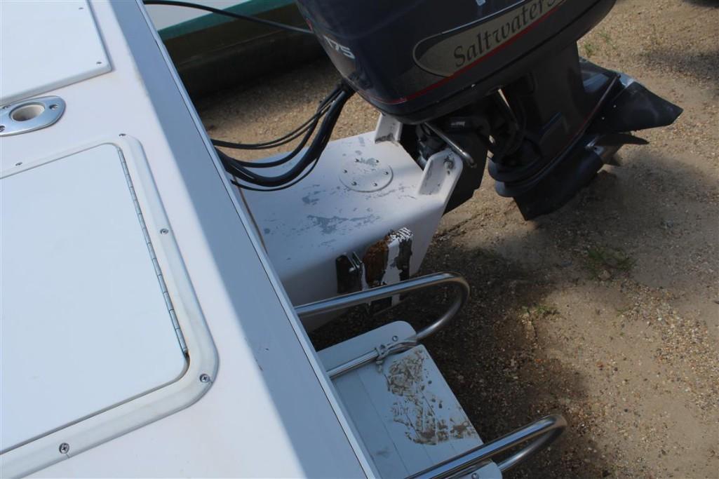 PRO LINE BOAT