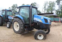 NEW HOLLAND T6020 TRACTOR