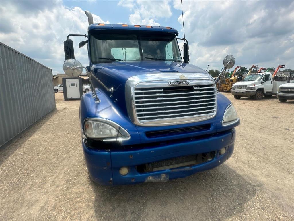 2007 FREIGHTLINER COLUMBIA