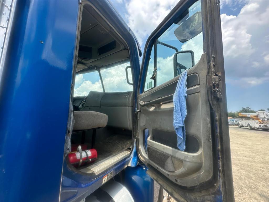 2007 FREIGHTLINER COLUMBIA