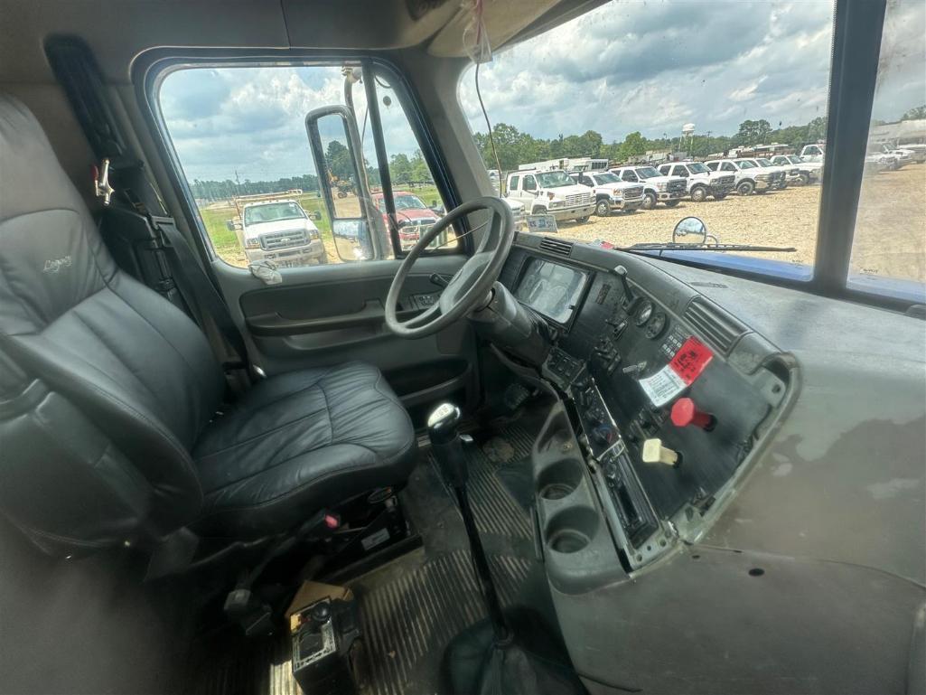 2007 FREIGHTLINER COLUMBIA