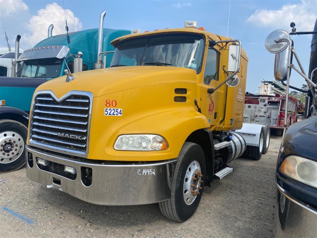 2012 MACK PINNACLE CXU613