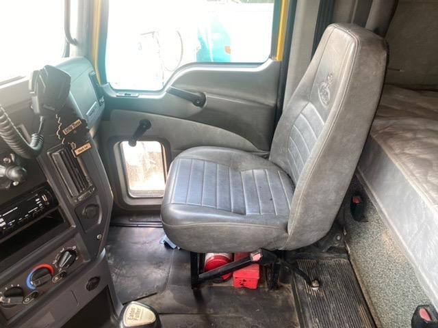 2012 MACK PINNACLE CXU613