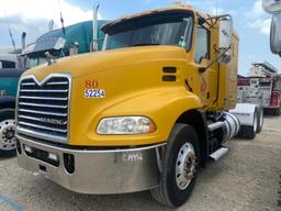 2012 MACK PINNACLE CXU613