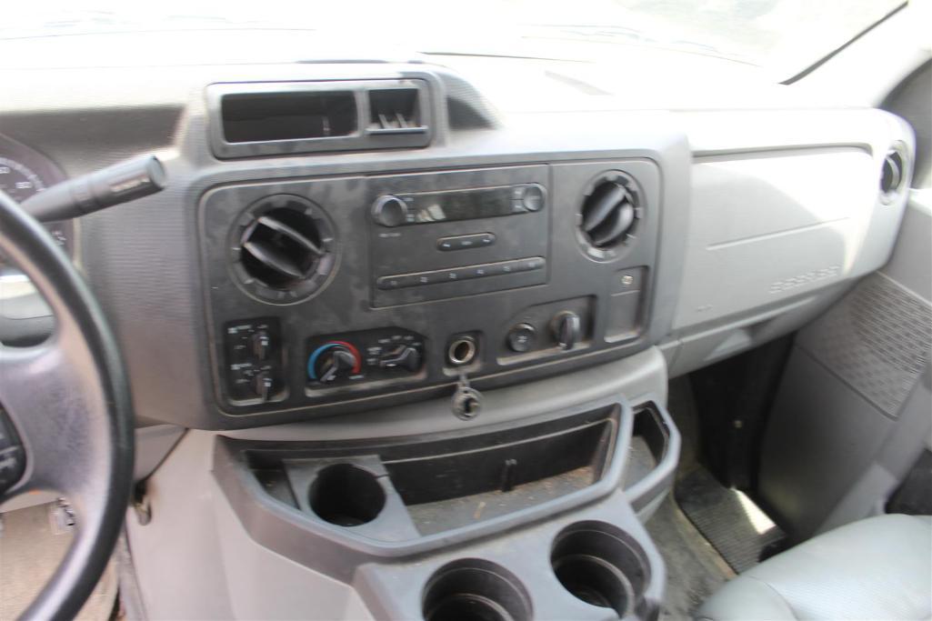 2014 FORD E-350