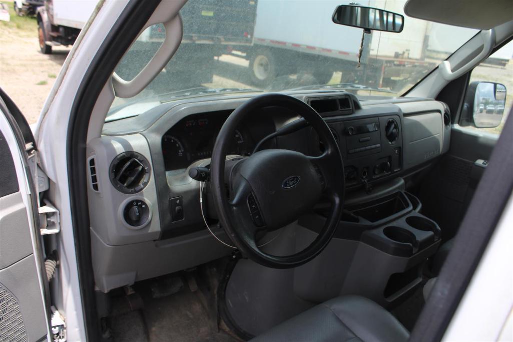 2014 FORD E-350
