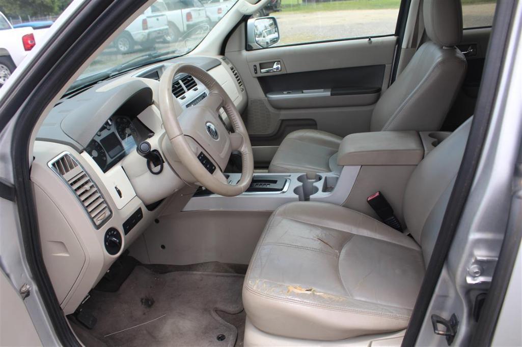 2011 MERCURY MARINER