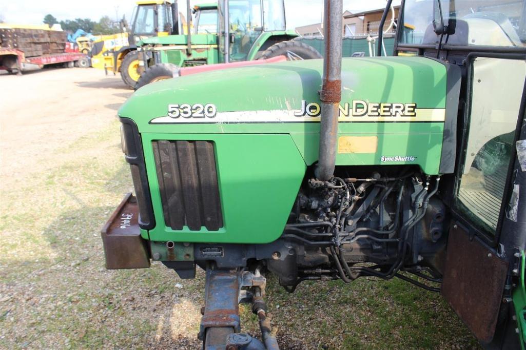 JOHN DEERE 5320 TRACTOR
