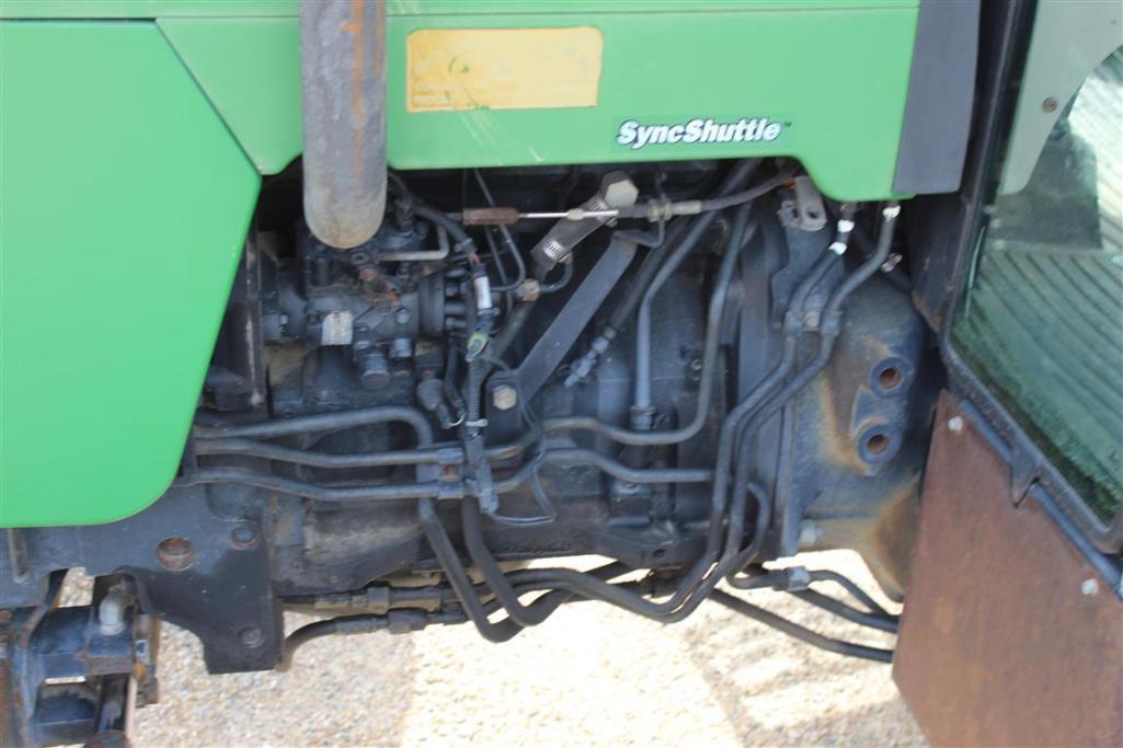 JOHN DEERE 5320 TRACTOR