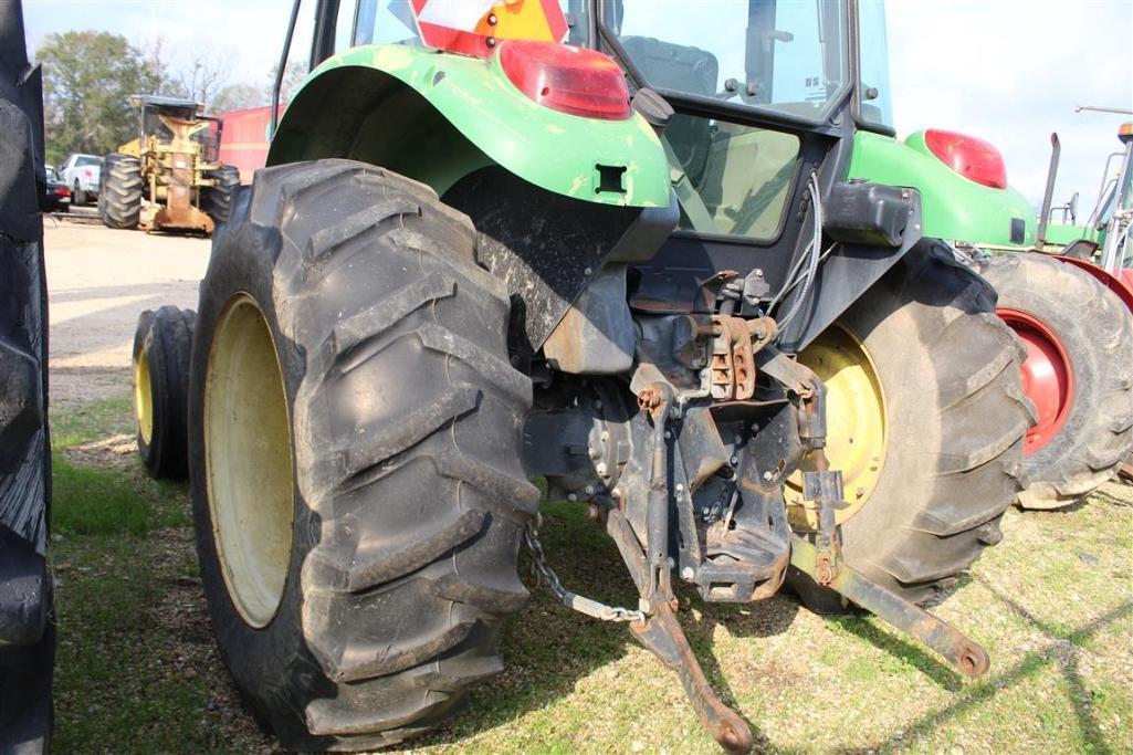 JOHN DEERE 5320 TRACTOR