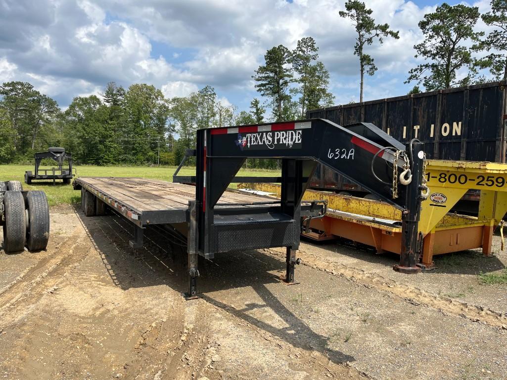 2020 TEXAS PRIDE 40FT GOOSENECK FLATBED