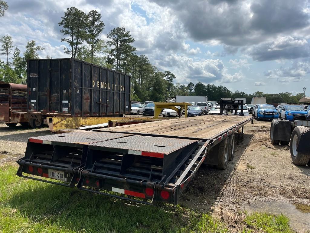 2020 TEXAS PRIDE 40FT GOOSENECK FLATBED