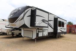 2015 KEYSTONE AVALANCHE 36FT TRAVEL TRAILER