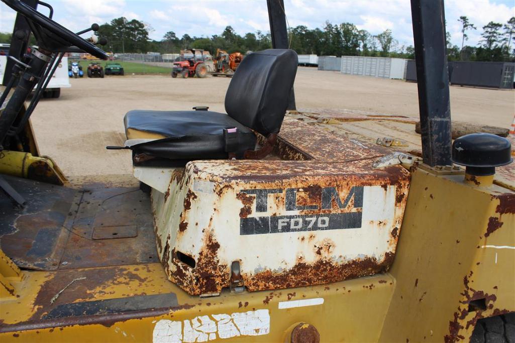 TCM FD70 FORKLIFT