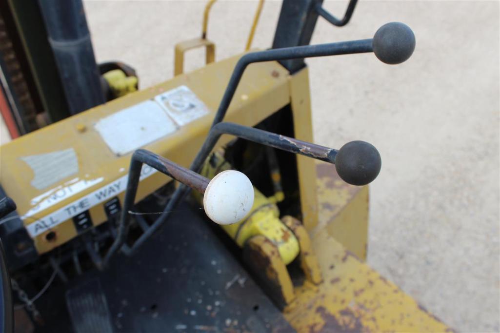 TCM FD70 FORKLIFT