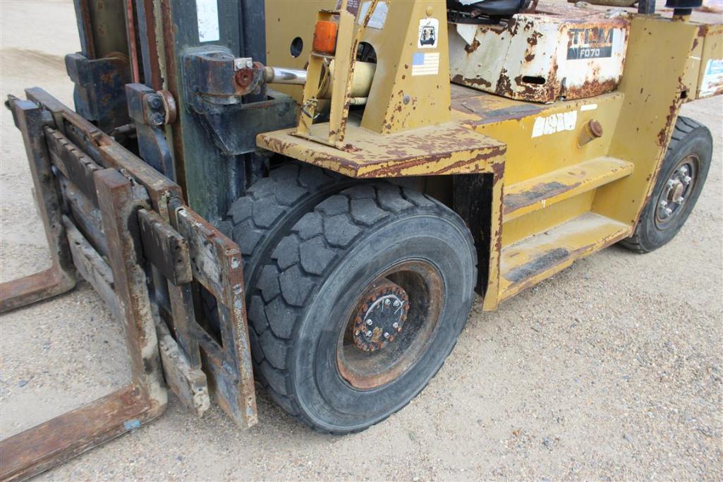 TCM FD70 FORKLIFT