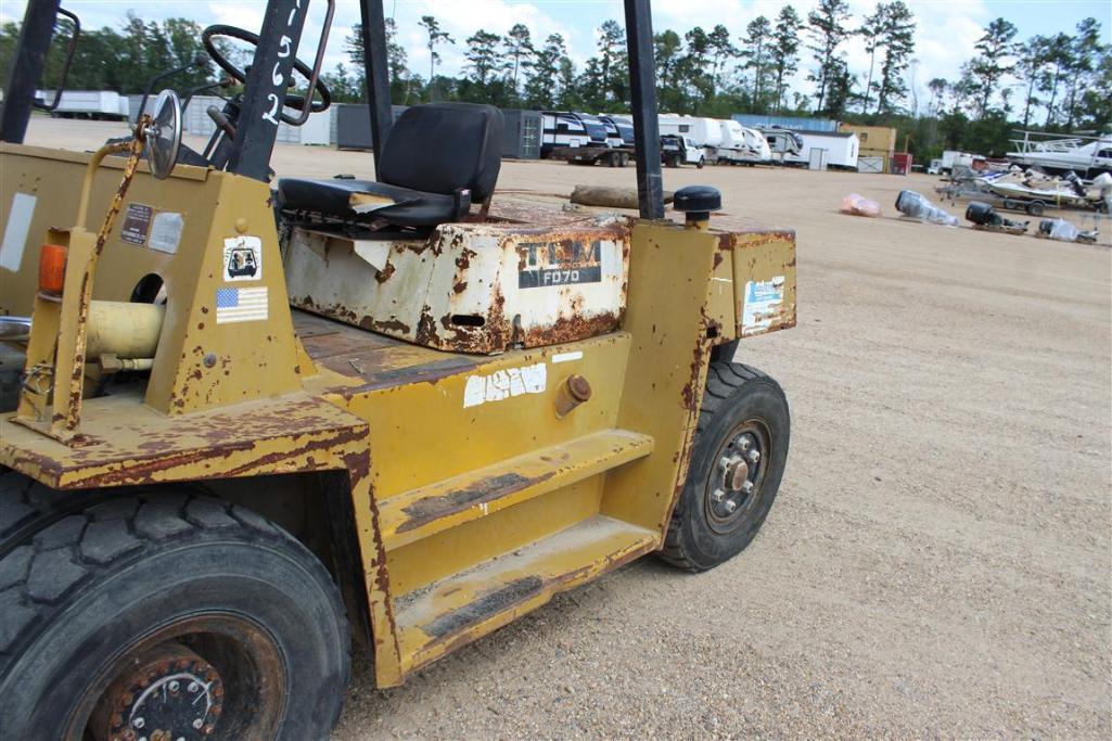 TCM FD70 FORKLIFT