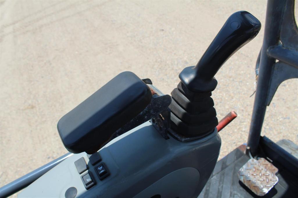 2016 IHI 35N-3 MINI EXCAVATOR