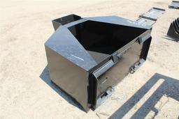 3/4 CUBIC YARD QT CONCRETE BUCKET