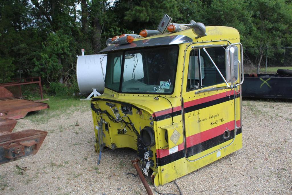 CAB FOR PETERBILT