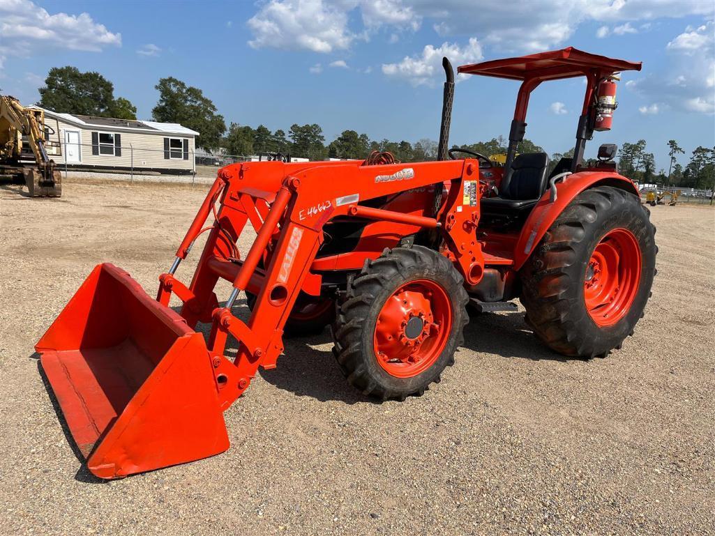 KUBOTA M7040 TRACTOR