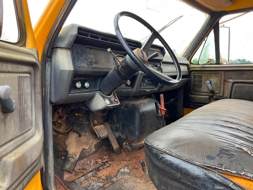 1990 FORD F700 | FOR PARTS/REPAIRS | NO TITLE
