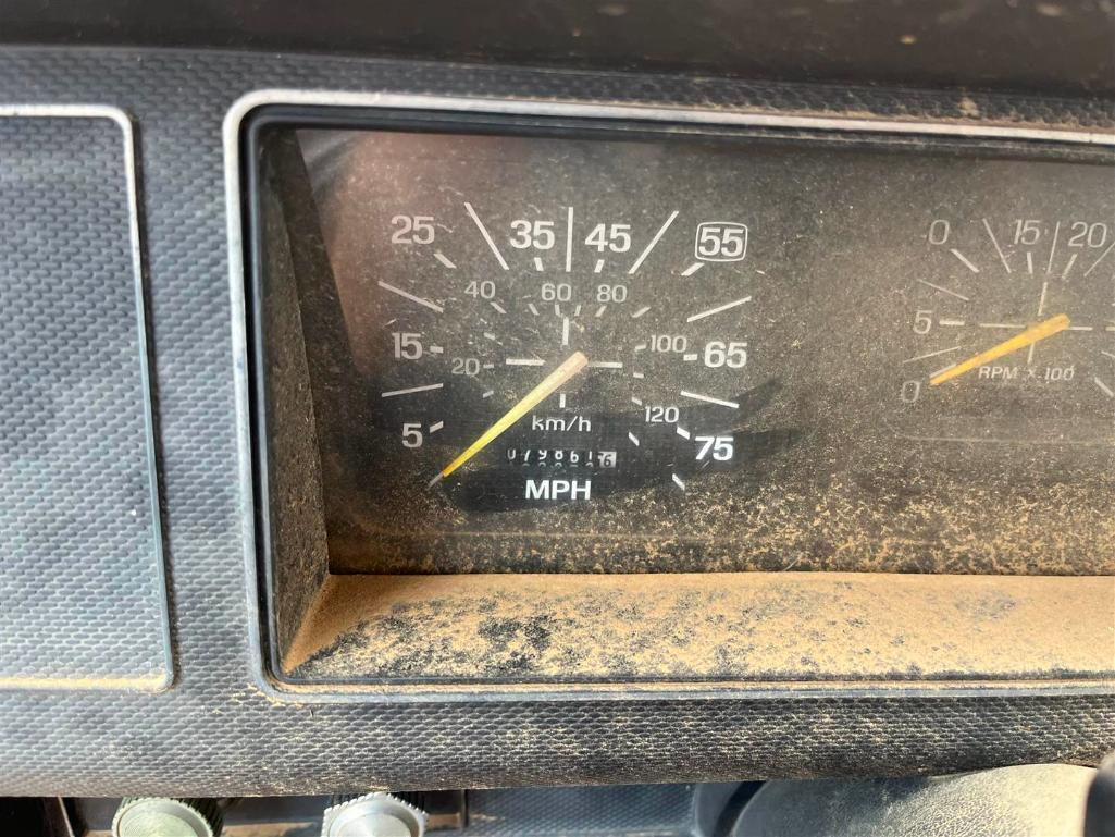 1990 FORD F700 | FOR PARTS/REPAIRS | NO TITLE