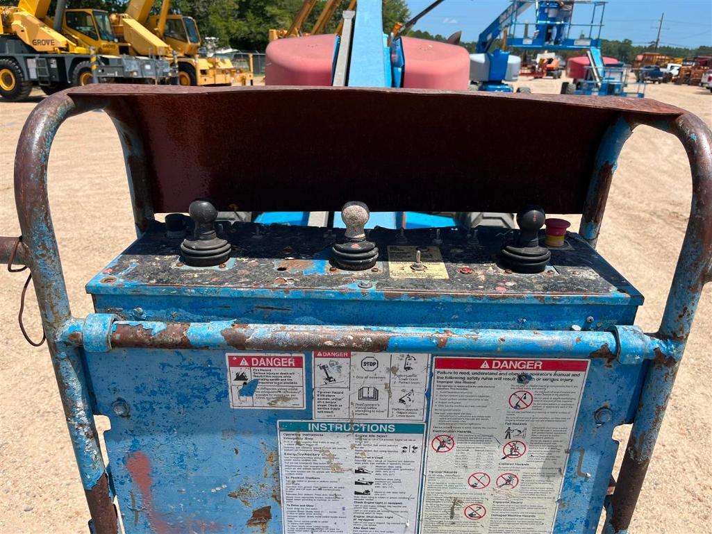 2008 GENIE S60 4X4 TELESCOPIC BOOM LIFT