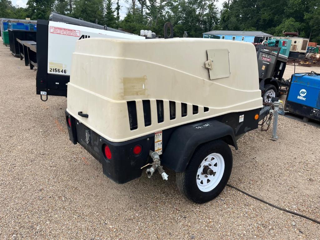2011 DOOSAN C185CFM MOBILE AIR COMPRESSOR