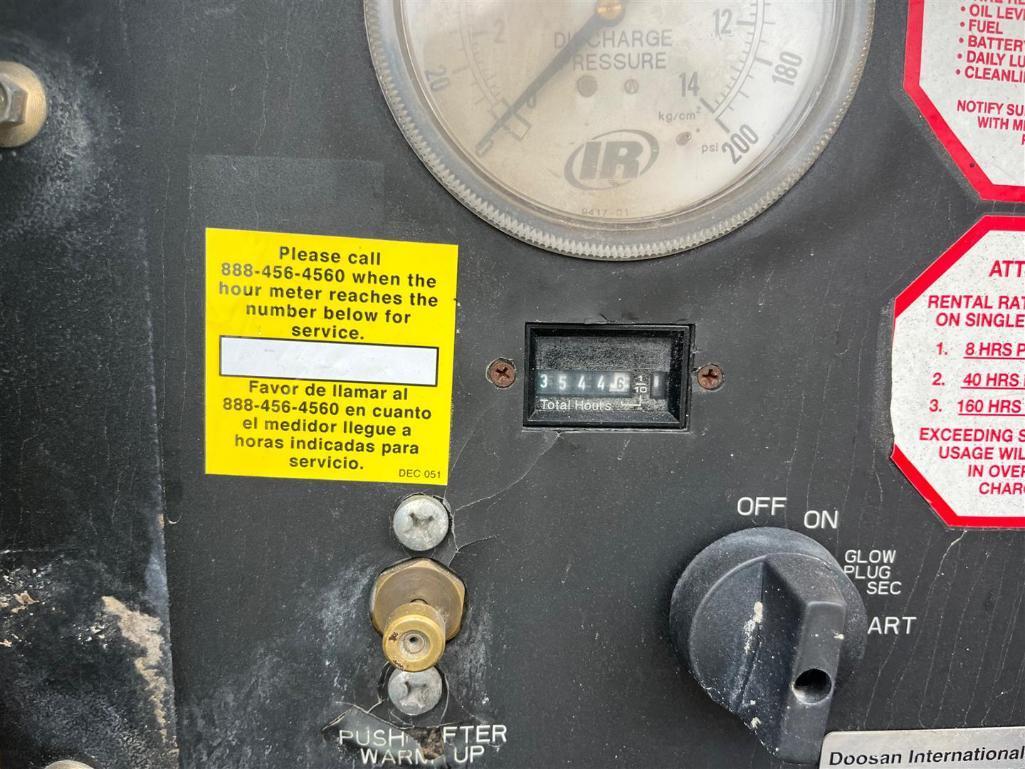 2011 DOOSAN C185CFM MOBILE AIR COMPRESSOR
