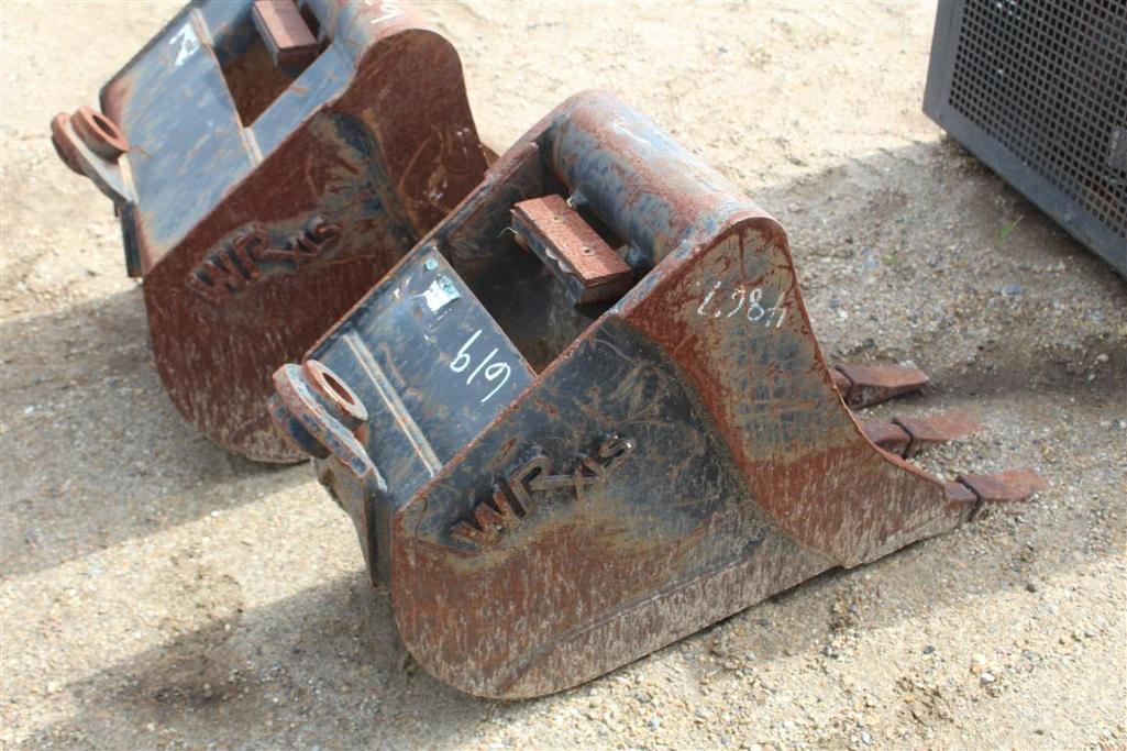 EXCAVATOR BUCKET