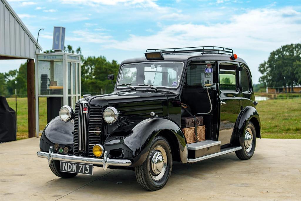 1957 AUSTIN FX3 TAXI