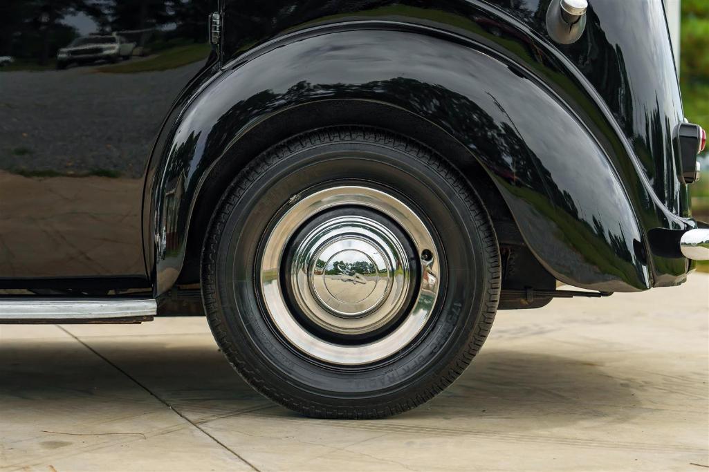 1957 AUSTIN FX3 TAXI