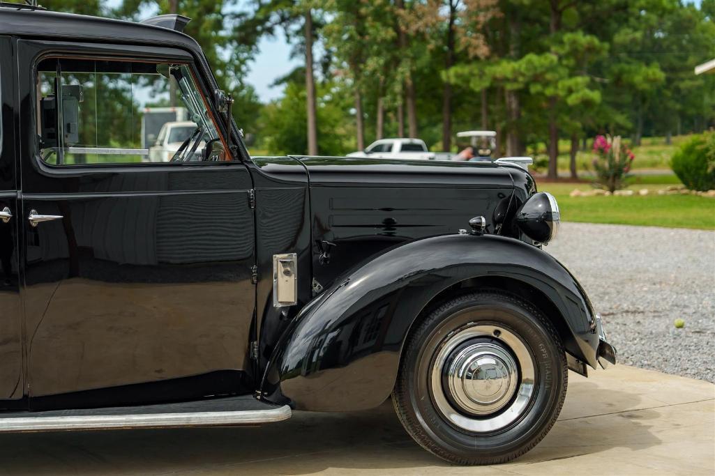 1957 AUSTIN FX3 TAXI