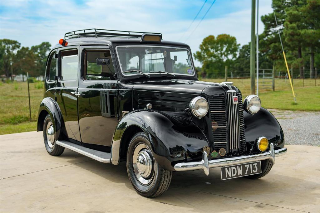 1957 AUSTIN FX3 TAXI