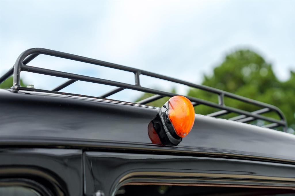 1957 AUSTIN FX3 TAXI