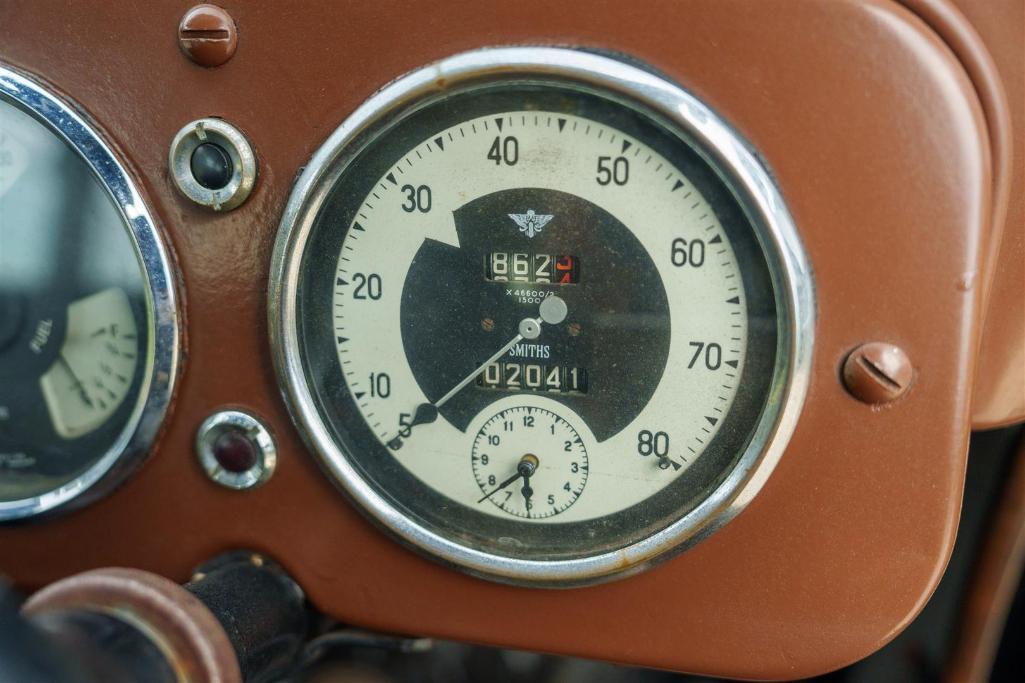 1957 AUSTIN FX3 TAXI