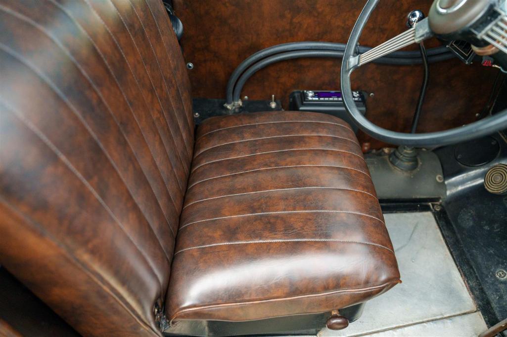 1957 AUSTIN FX3 TAXI