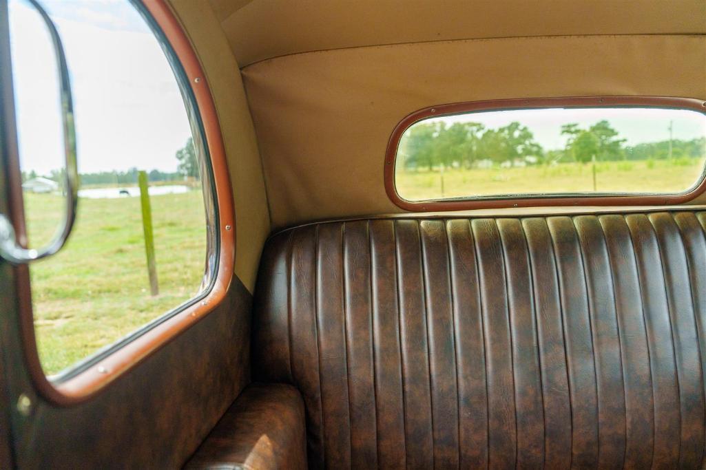1957 AUSTIN FX3 TAXI