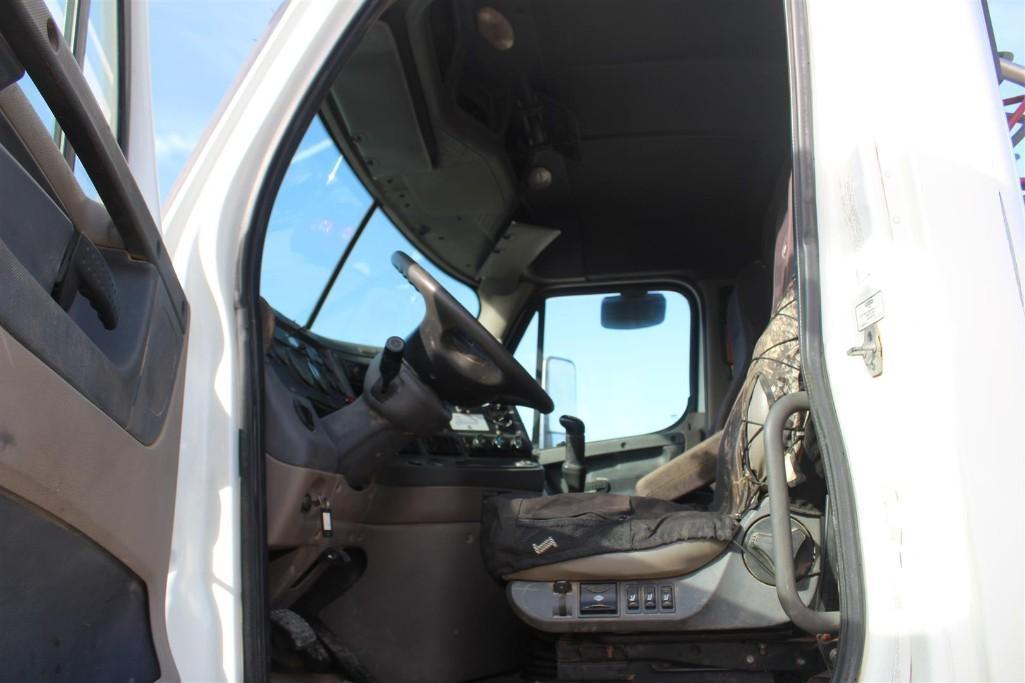 2012 FREIGHTLINER