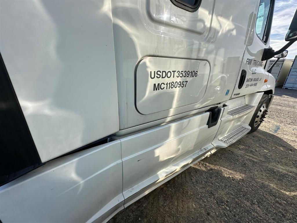 2016 FREIGHTLINER CASCADIA EVOLUTION