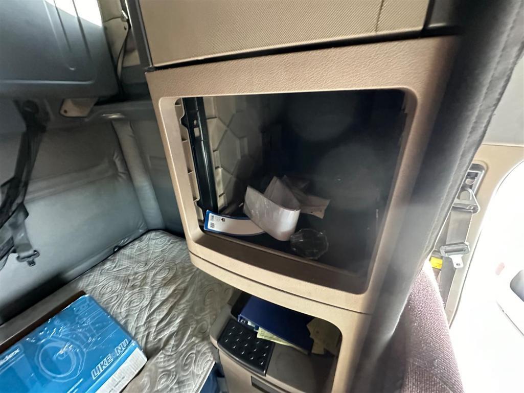 2016 FREIGHTLINER CASCADIA EVOLUTION
